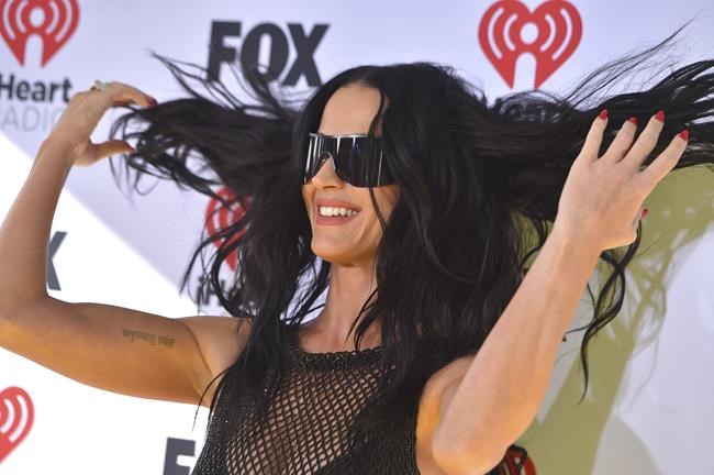 Miranda Lambert, Billie Eilish, Nicki Minaj submit letter to AI developers to honor artists' rights | iNFOnews.ca Miranda Lambert, Billie Eilish, Nicki Minaj submit letter to AI developers to honor artists' rights | iNFOnews.ca