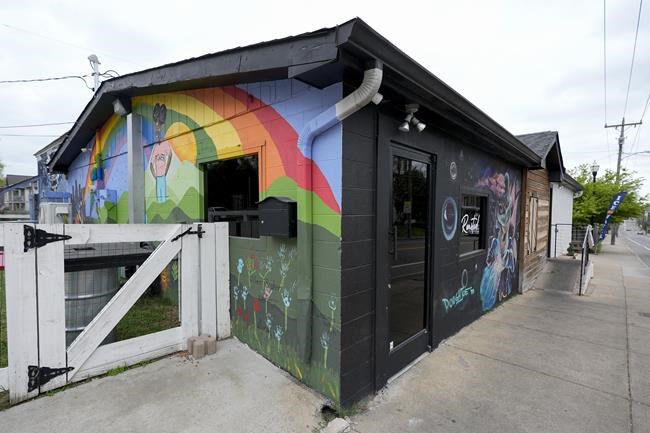 Man is arrested in Easter brunch shooting in Nashville that left 1 dead and 5 injured | iNFOnews.ca Man is arrested in Easter brunch shooting in Nashville that left 1 dead and 5 injured | iNFOnews.ca