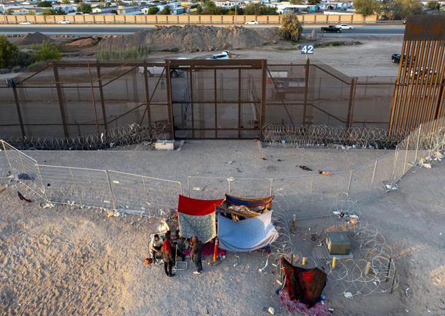 Border Patrol must care for migrant children who wait in camps for processing, a judge says | iNFOnews.ca