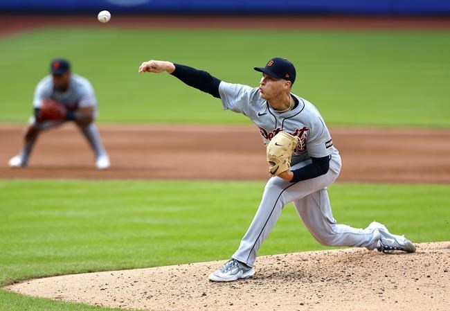 Bader's bloop single in 8th inning ends Tigers' bid for combined no-hitter against Mets | iNFOnews.ca