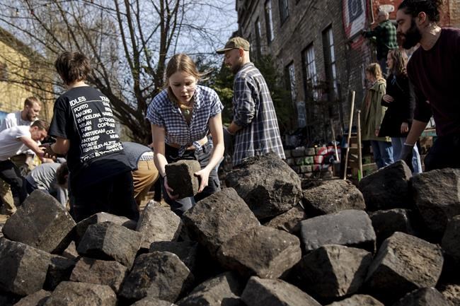 Christiania, Copenhagen’s hippie oasis, wants to rebuild without its illegal hashish market | iNFOnews.ca Christiania, Copenhagen’s hippie oasis, wants to rebuild without its illegal hashish market | iNFOnews.ca