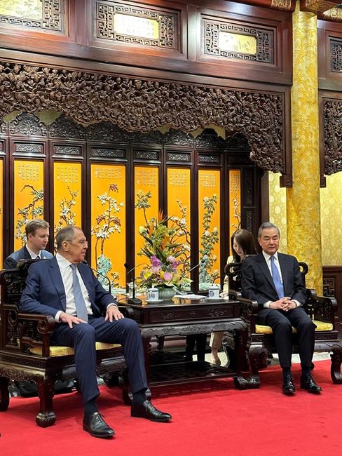 Russia Foreign Minister Sergey Lavrov visits Beijing to highlight ties with key diplomatic partner | iNFOnews.ca