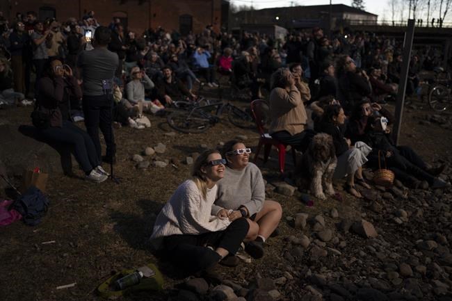 CBC says eclipse coverage drew millions to TV, online platforms | iNFOnews.ca CBC says eclipse coverage drew millions to TV, online platforms | iNFOnews.ca