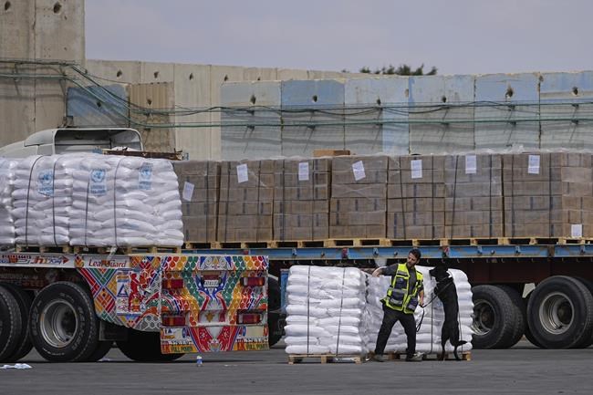 More aid is supposed to be entering the Gaza Strip. Why isn’t it helping? | iNFOnews.ca