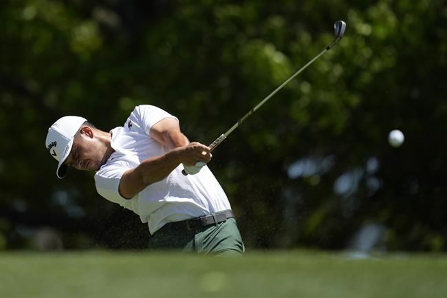 Scottie Scheffler leads Masters by 1 shot on a wild day of movement | iNFOnews.ca