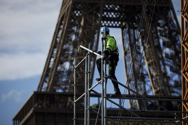 The Paris Games' grandiose opening ceremony is being squeezed by security and transport issues | iNFOnews.ca