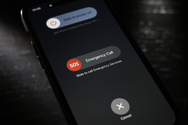 Light pole installation in Missouri hits fiber line, knocks out 911 service in several states | iNFOnews.ca
