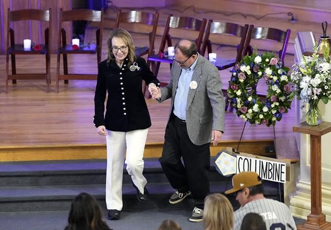 12 students and teacher killed in Columbine school shooting remembered at 25th anniversary vigil | iNFOnews.ca 12 students and teacher killed in Columbine school shooting remembered at 25th anniversary vigil | iNFOnews.ca