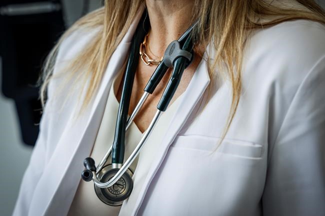 Doctors ask Liberal government to reconsider capital gains tax change | iNFOnews.ca