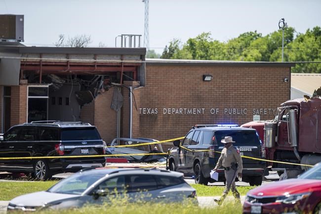 2nd victim dies from injuries after Texas man drove stolen semitrailer into building, officials say | iNFOnews.ca