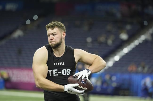 NFL Network's Jeremiah high on Canadian tight end McLachlan heading into NFL draft | iNFOnews.ca NFL Network's Jeremiah high on Canadian tight end McLachlan heading into NFL draft | iNFOnews.ca