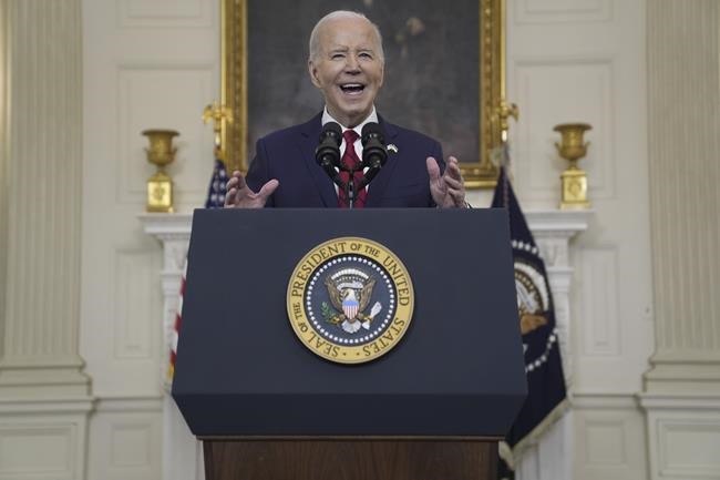Biden says the US is rushing weaponry to Ukraine as he signs a $95 billion war aid measure into law | iNFOnews.ca Biden says the US is rushing weaponry to Ukraine as he signs a $95 billion war aid measure into law | iNFOnews.ca