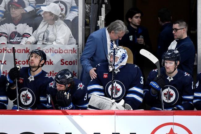 'We feel good about ourselves:' Jets coach Bowness optimistic after Game 2 loss | iNFOnews.ca 'We feel good about ourselves:' Jets coach Bowness optimistic after Game 2 loss | iNFOnews.ca