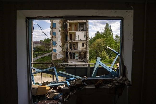 Russian drones set a Black Sea hotel ablaze as Ukraine army chief warns about front line pressure | iNFOnews.ca Russian drones set a Black Sea hotel ablaze as Ukraine army chief warns about front line pressure | iNFOnews.ca