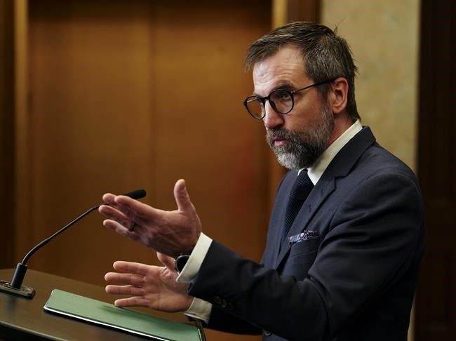 Environmental groups criticize government walk-back on pollution impact assessment | iNFOnews.ca