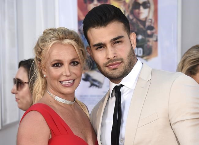 Britney Spears and Sam Asghari are officially divorced and single | iNFOnews.ca