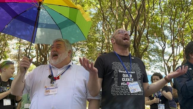 United Methodist delegates repeal their church’s ban on its clergy celebrating same-sex marriages | iNFOnews.ca