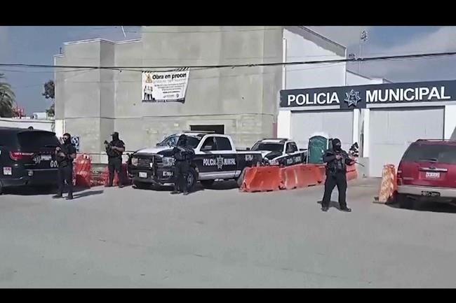 Bodies recovered likely those of 2 Australians, 1 American who went missing, Mexican prosecutors say | iNFOnews.ca