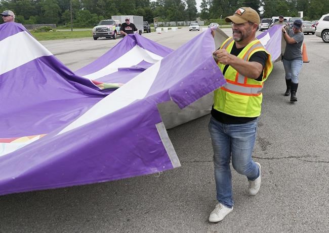 Floodwaters start receding around Houston area as recovery begins following rescues and evacuations | iNFOnews.ca Floodwaters start receding around Houston area as recovery begins following rescues and evacuations | iNFOnews.ca
