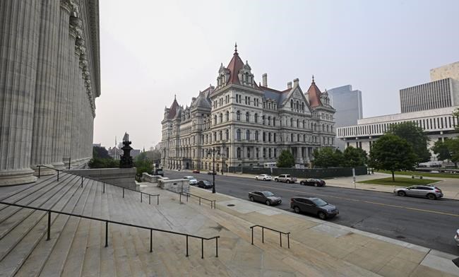 New York judge blocks amendment barring discrimination on gender identity and pregnancy outcomes | iNFOnews.ca