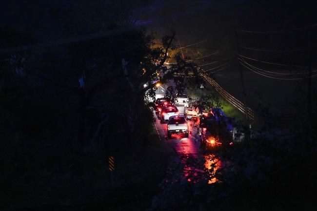 Powerful storms kill 3 as tornadoes tear through central and southeastern US | iNFOnews.ca