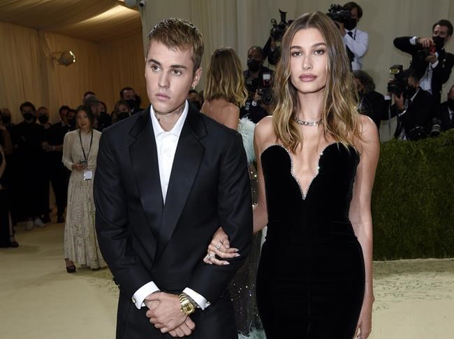 Justin Bieber and Hailey Bieber are expecting a baby, renew their vows | iNFOnews.ca Justin Bieber and Hailey Bieber are expecting a baby, renew their vows | iNFOnews.ca