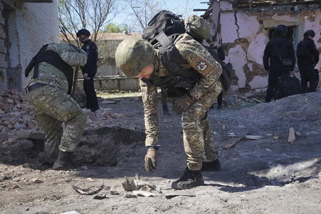 US announces a new $400 million package of weapons for Ukraine to try to hold off Russian advances | iNFOnews.ca US announces a new $400 million package of weapons for Ukraine to try to hold off Russian advances | iNFOnews.ca