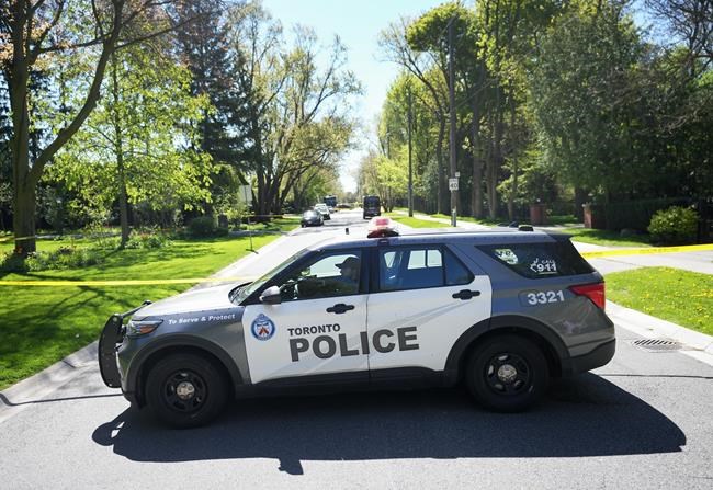 Another alleged intruder at Drake's mansion seriously injured after guard altercation | iNFOnews.ca