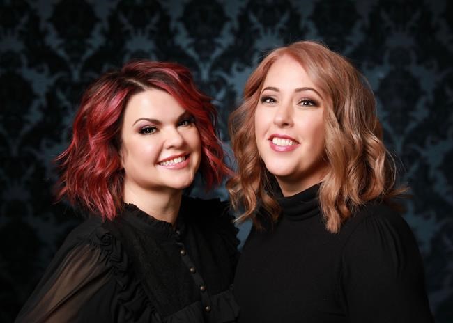 No, a best-selling American writing duo didn't pen a Galen Weston romance novel | iNFOnews.ca No, a best-selling American writing duo didn't pen a Galen Weston romance novel | iNFOnews.ca