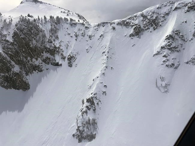 Bodies of 2 backcountry skiers buried by Utah avalanche recovered from mountain, names released | iNFOnews.ca Bodies of 2 backcountry skiers buried by Utah avalanche recovered from mountain, names released | iNFOnews.ca