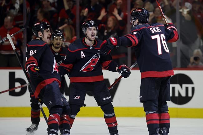 NHL roundup: Hurricanes avoid being swept with 4-3 win over Rangers | iNFOnews.ca NHL roundup: Hurricanes avoid being swept with 4-3 win over Rangers | iNFOnews.ca