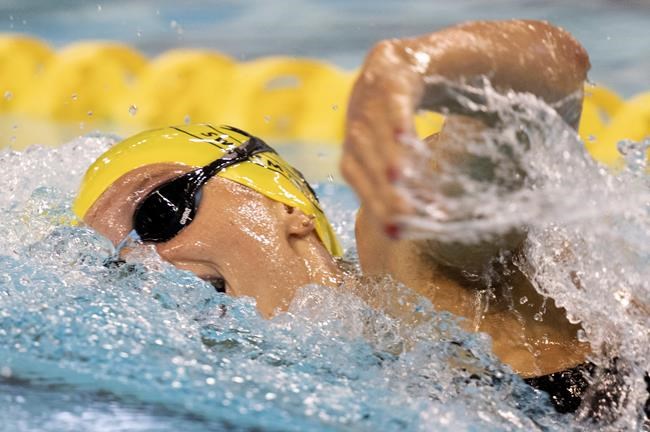 Canadian swimming sensation Summer McIntosh sets early tone at Olympic Trials | iNFOnews.ca
