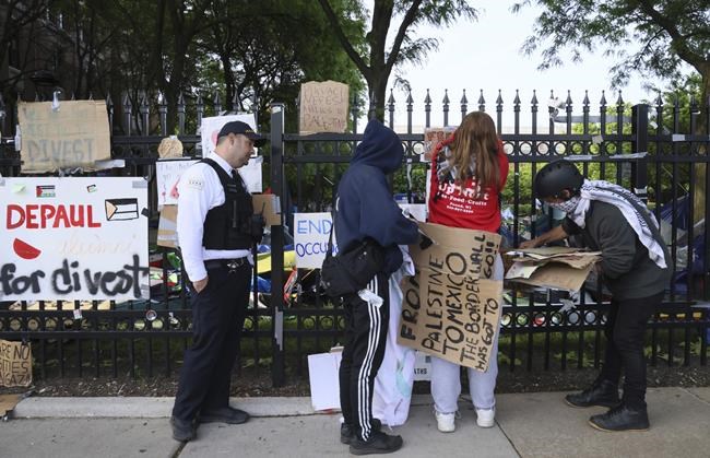 Police dismantle pro-Palestinian encampment at DePaul University in Chicago | iNFOnews.ca Police dismantle pro-Palestinian encampment at DePaul University in Chicago | iNFOnews.ca