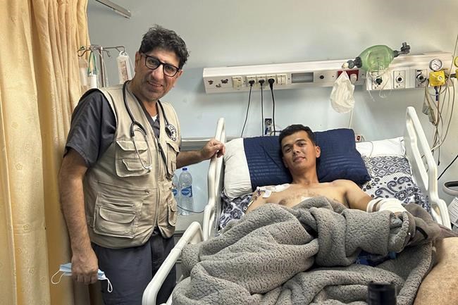 They were treating waves of wounded in Gaza. Then an Israeli assault trapped the foreign doctors | iNFOnews.ca