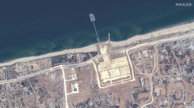 First aid from US pier in Gaza has reached starving Palestinians, the UN says | iNFOnews.ca