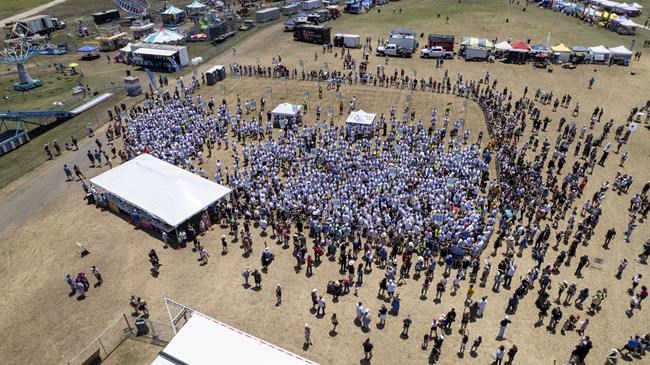 706 people named Kyle got together in Texas. It wasn’t enough for a world record. | iNFOnews.ca