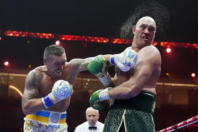 Usyk beats Fury by split decision to become the first undisputed heavyweight champion in 24 years | iNFOnews.ca