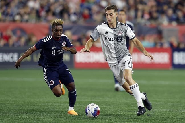 Toronto FC continues to work on roster, waiving Canadian forward Jordan Perruzza | iNFOnews.ca