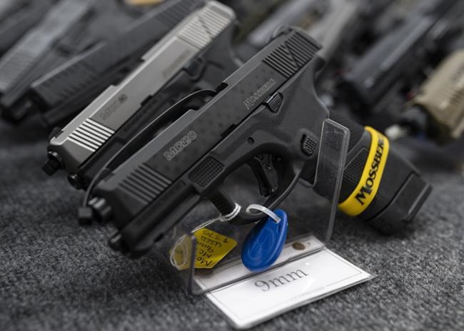 Judge blocks Biden administration from enforcing new gun sales background check rule in Texas | iNFOnews.ca