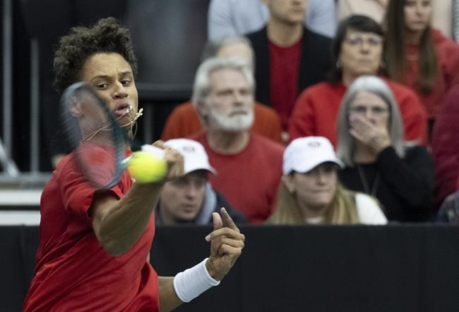 Canadians Diallo, Stakusic one win away from qualifying for French Open | iNFOnews.ca