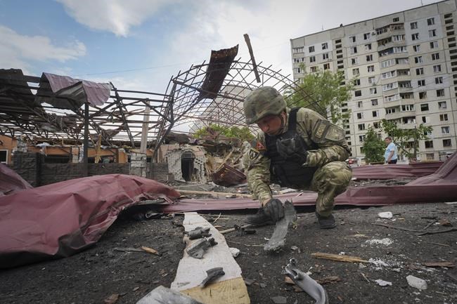 US will announce $275 million more in artillery and ammunition for Ukraine, officials say | iNFOnews.ca US will announce $275 million more in artillery and ammunition for Ukraine, officials say | iNFOnews.ca