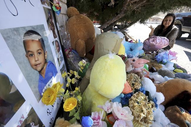 Arizona man convicted of first-degree murder in starvation death of 6-year-old son | iNFOnews.ca