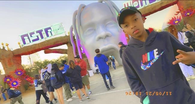 Remaining wrongful death lawsuit filed after deadly Astroworld concert has been settled, lawyer says | iNFOnews.ca