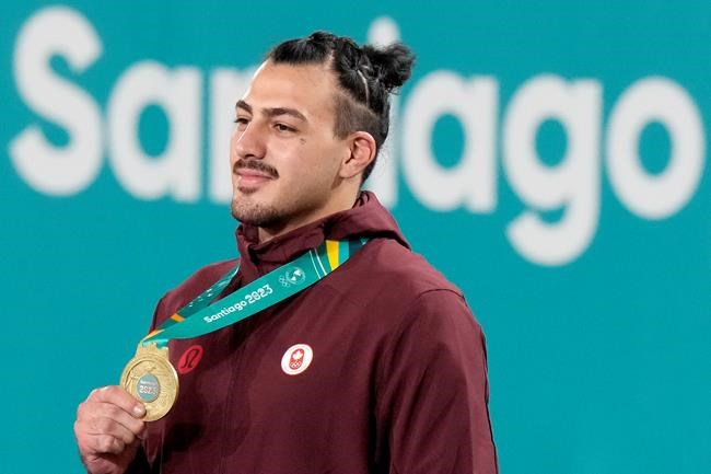 Canada's Shady ElNahas earns silver in under-100 kg event at judo worlds | iNFOnews.ca