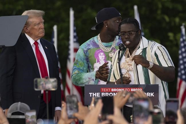 Trump holds a rally in the South Bronx as he tries to woo his hometown | iNFOnews.ca Trump holds a rally in the South Bronx as he tries to woo his hometown | iNFOnews.ca