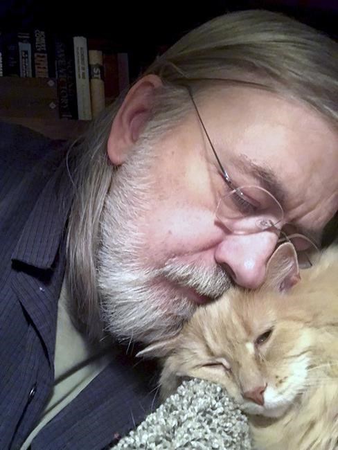 Caleb Carr, military historian and author of bestselling novel 'The Alienist,' dies at 68 | iNFOnews.ca