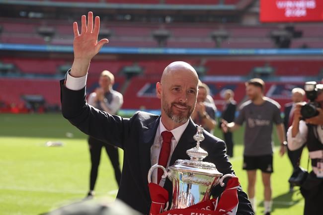 Man United manager Ten Hag to keep job after performance review, AP source says | iNFOnews.ca