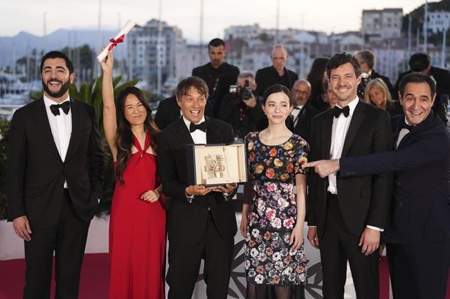 Sean Baker's 'Anora' wins Palme d'Or, the Cannes Film Festival's top honor | iNFOnews.ca Sean Baker's 'Anora' wins Palme d'Or, the Cannes Film Festival's top honor | iNFOnews.ca