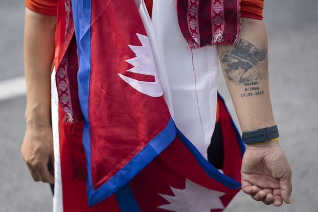 Not possible to search for British climber and his Sherpa who went missing on Everest, official says | iNFOnews.ca