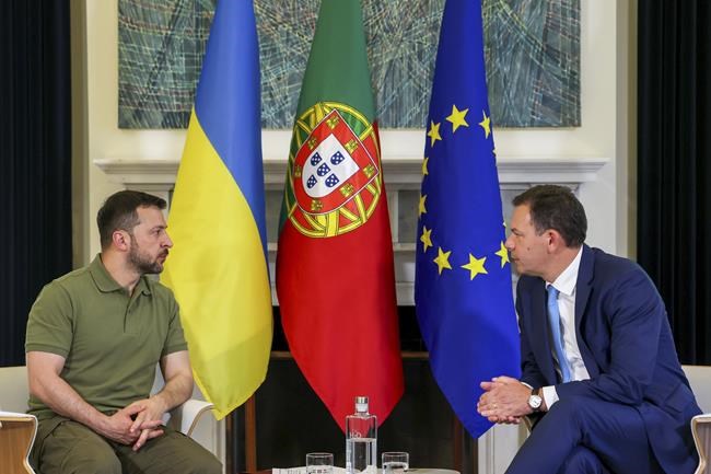 Ukraine gets more military aid from Europe but Putin warns of consequences if Russian soil is hit | iNFOnews.ca
